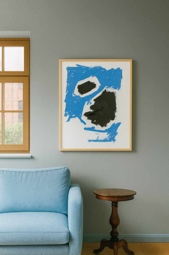 Abstrakte Komposition von Gregor Stehle, blaue dynamische Gesten im Dialog mit dunklen Flächen, energetische minimalistische Malerei.“